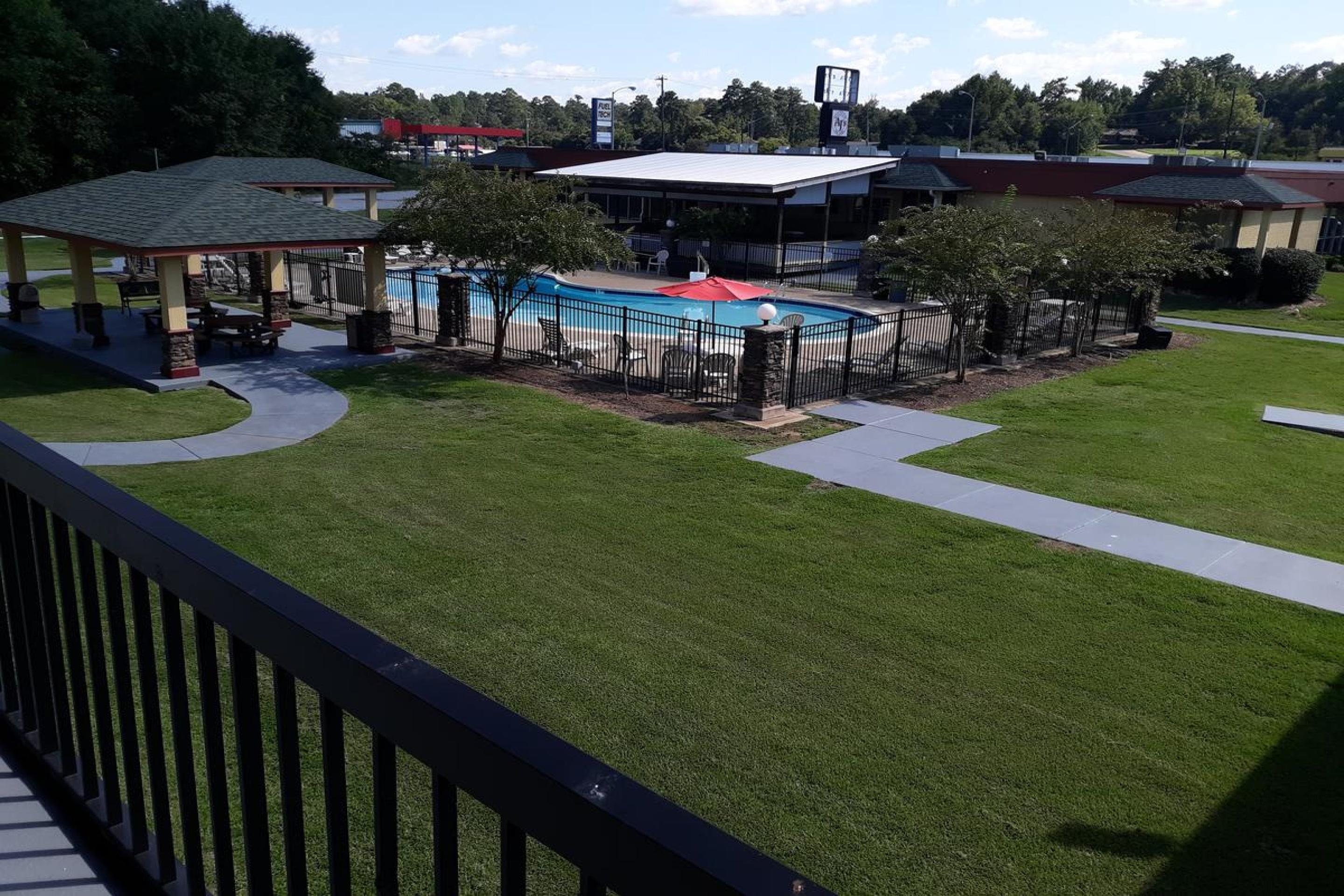 Red Roof Inn Columbus Phenix City Exterior foto