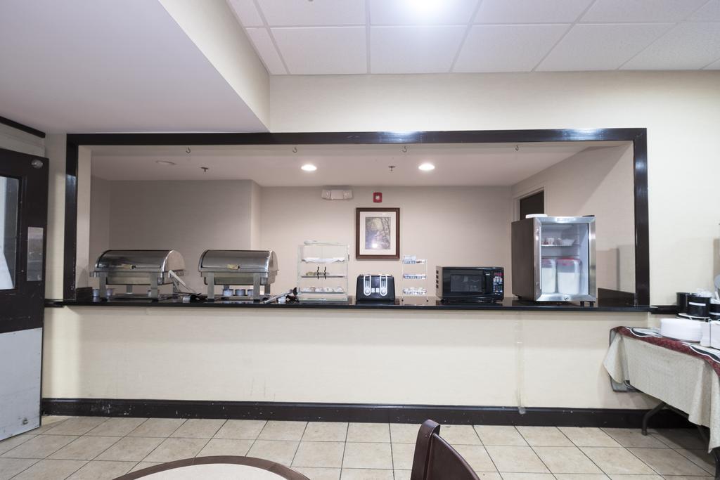 Red Roof Inn Columbus Phenix City Exterior foto